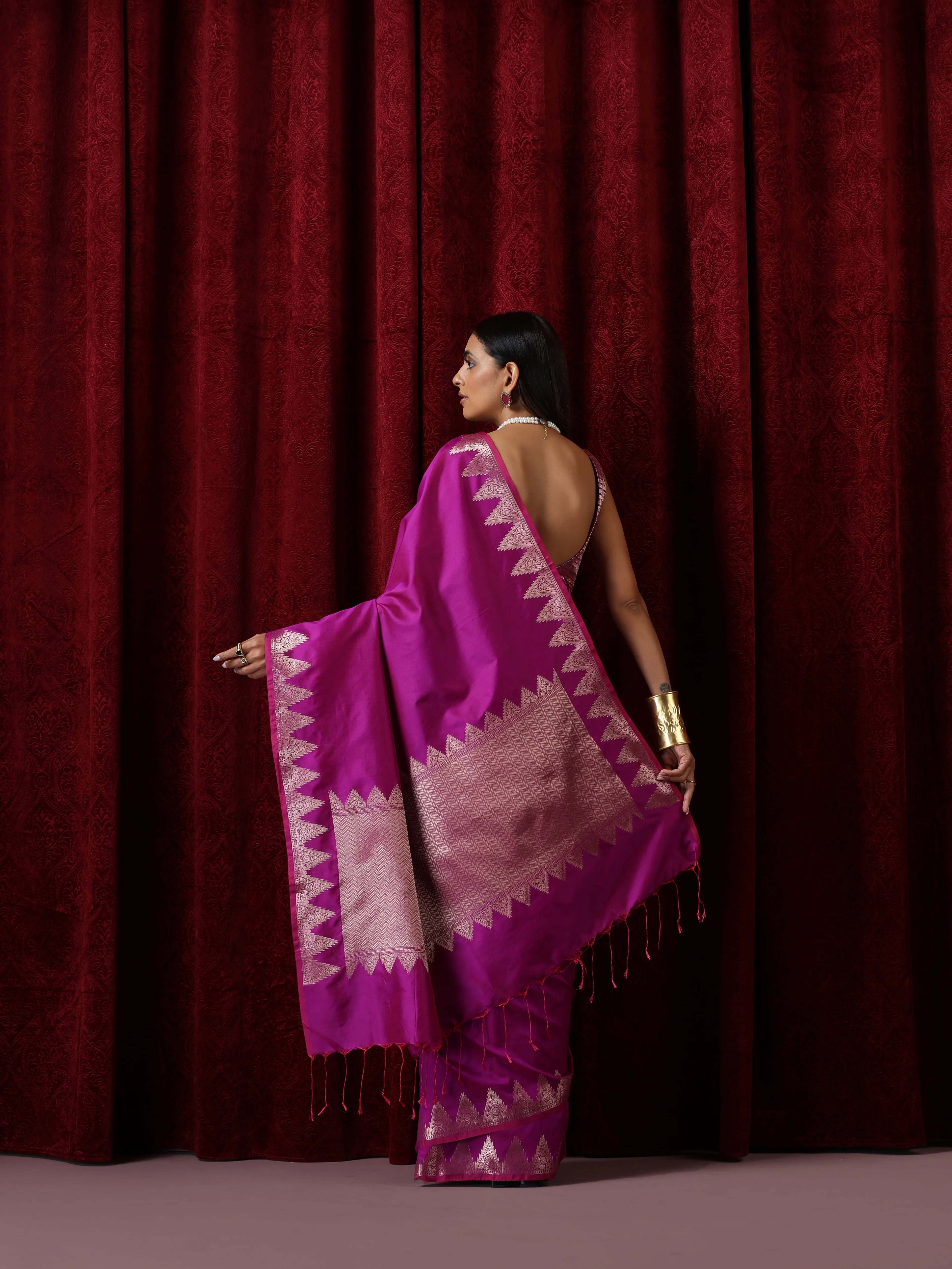 Banaras Plum Temple Pure Silk Saree with Blouse Fabric