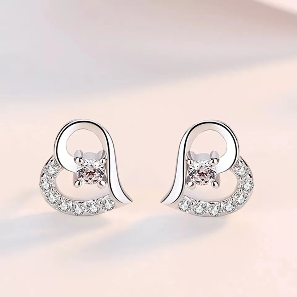 Center Stone Twisted Hollow Heart Stud Earrings