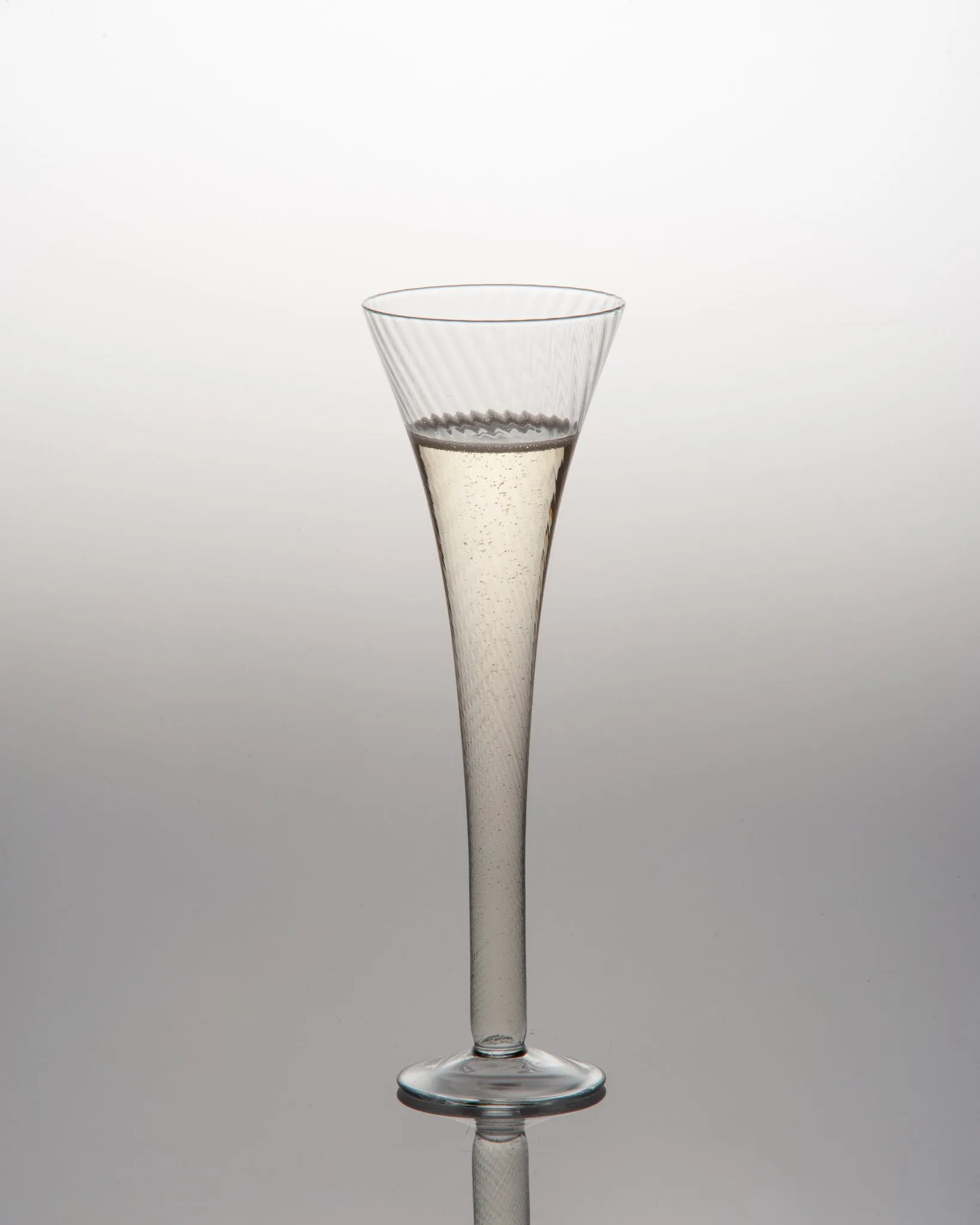 Champagne Flute, Optic Design