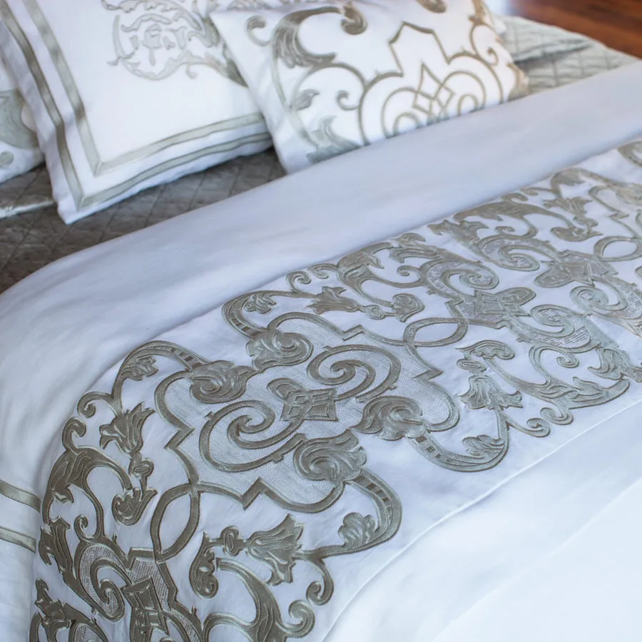 Chloe Mozart Throw with Velvet Applique