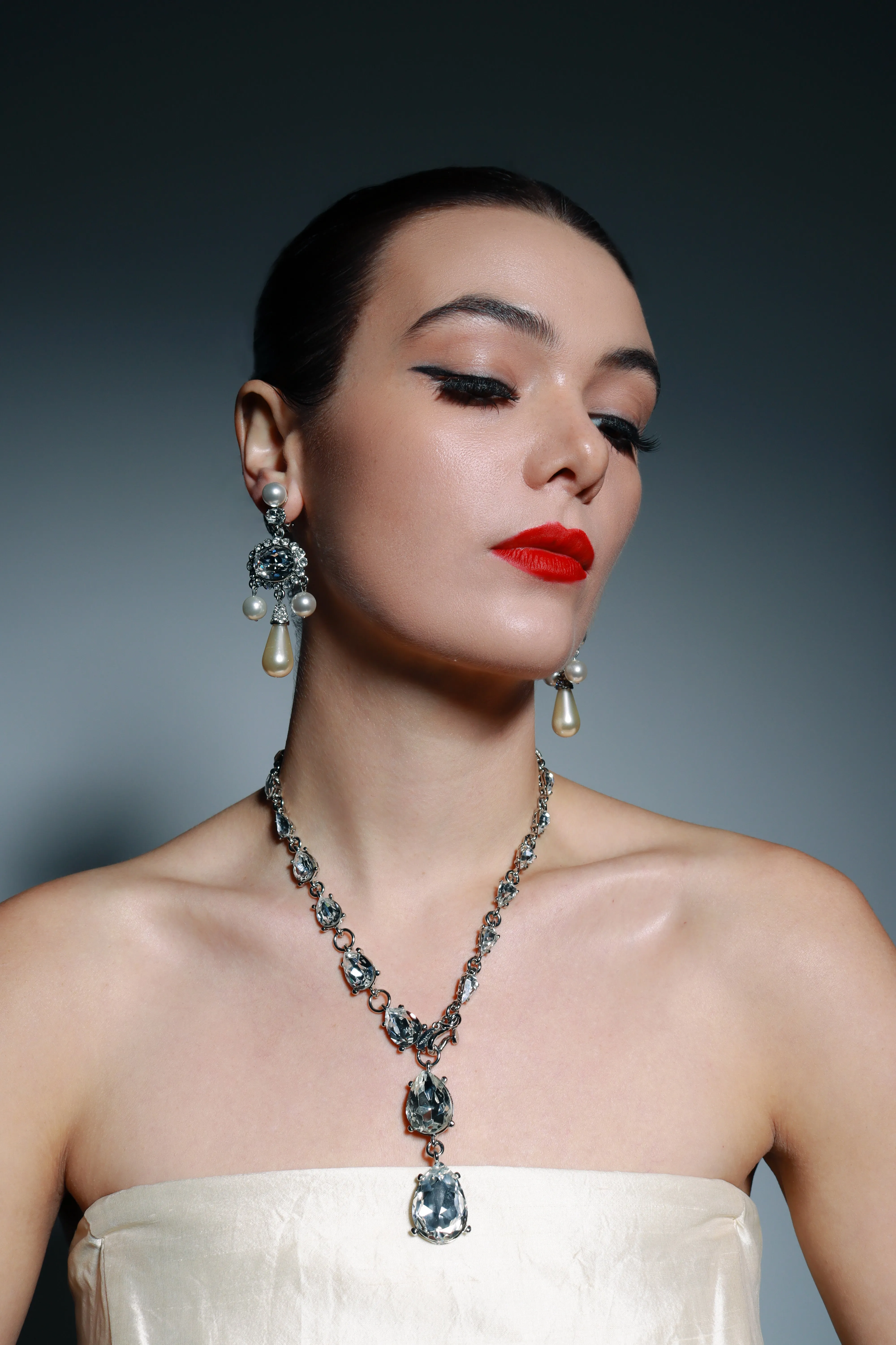Crystal & Pearl Drop Earrings