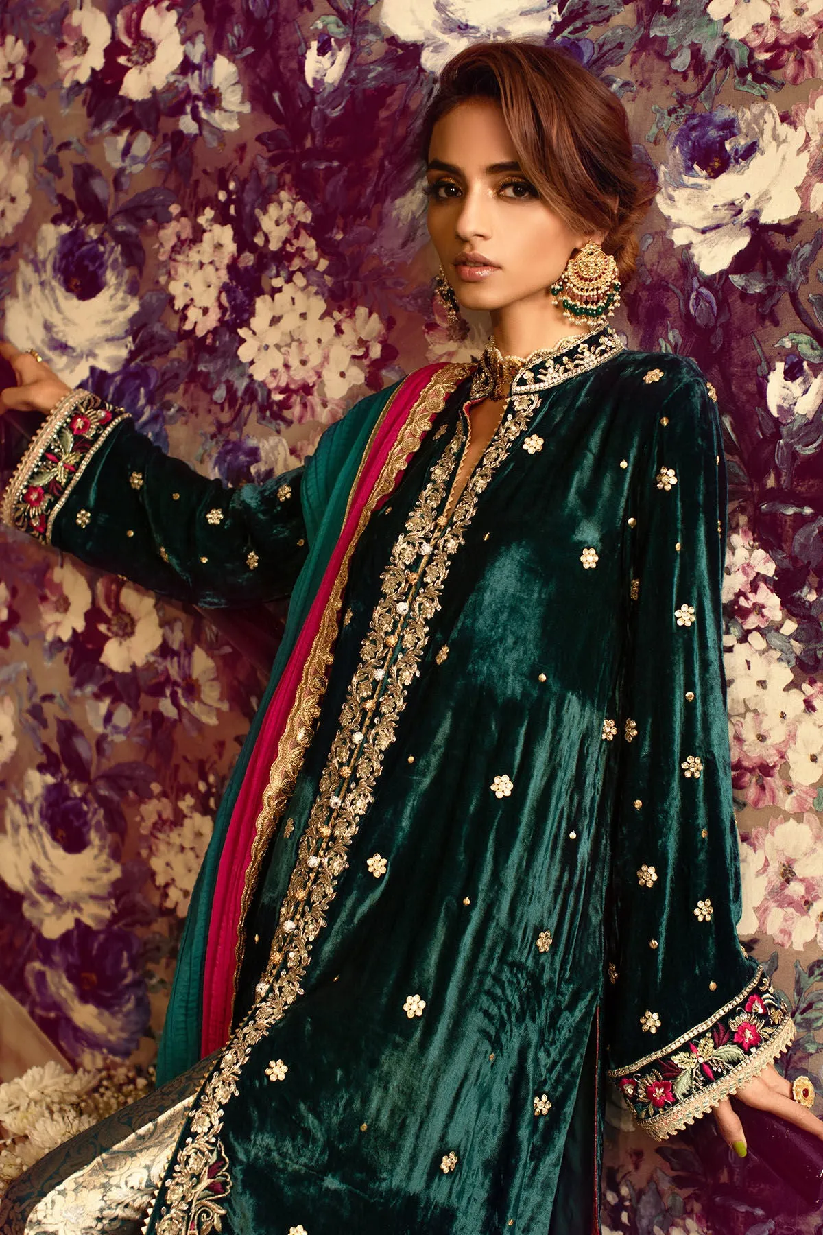Elegant Blue Velvet Pakistani Kameez Salwar Dress #PN571
