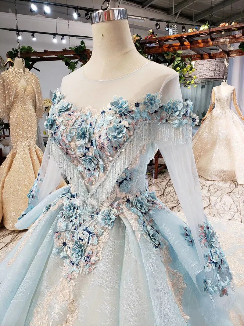 Elegant evening dress with blue appliques flowers