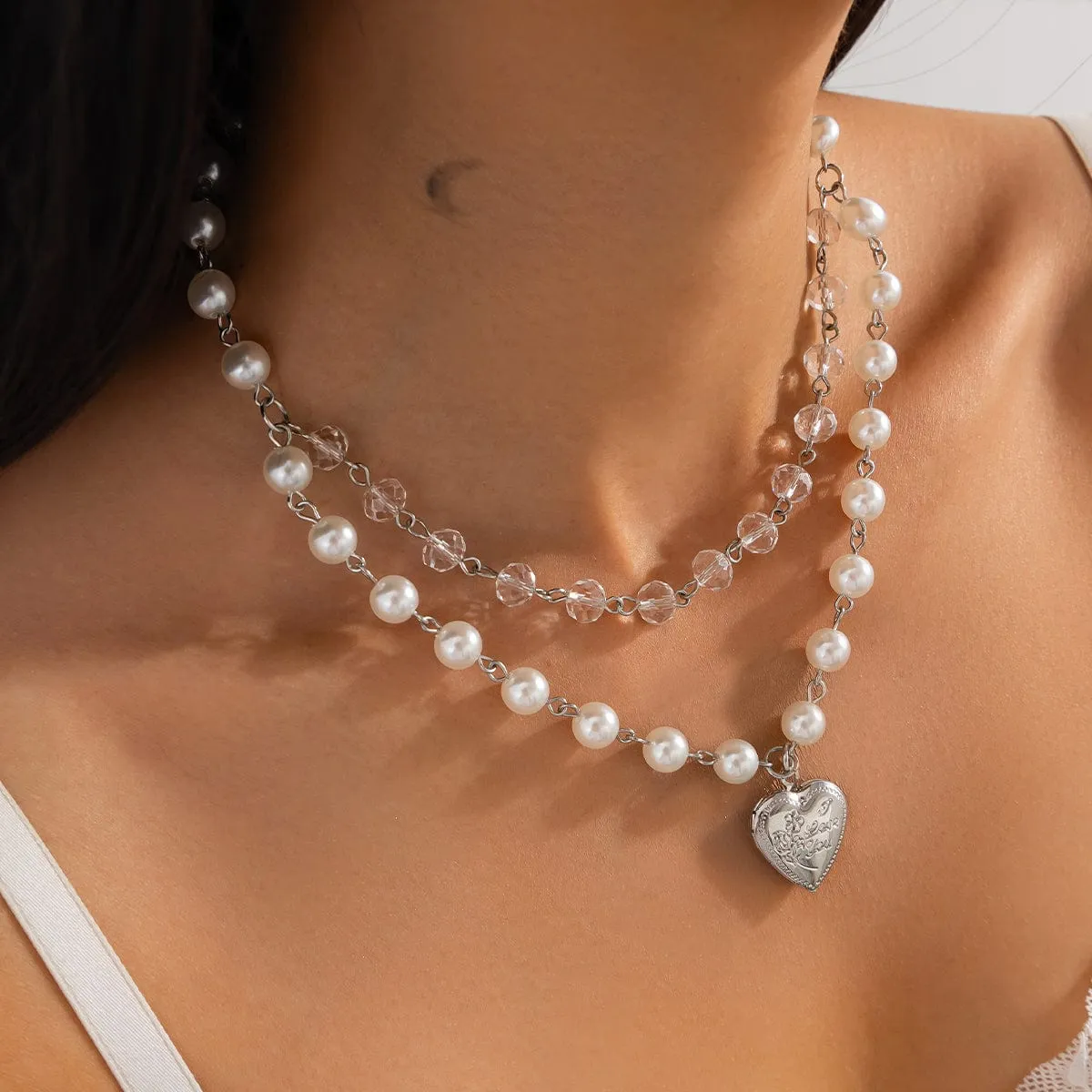 Elegant Layered Floral Heart Pendant Crystal Pearl Chain Necklace