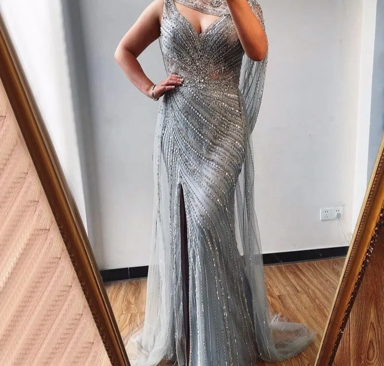 Luxury Champagne V-neck Sexy Evening Dresses Diamond Beading Sleeveless Mermaid Formal Dress