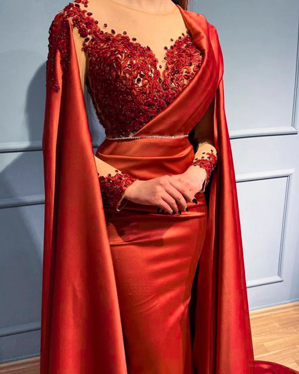 Mermaid Style Dubai Women Red Satin Formal Evening Party Gowns