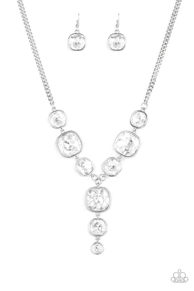 Paparazzi Legendary Luster Necklace White
