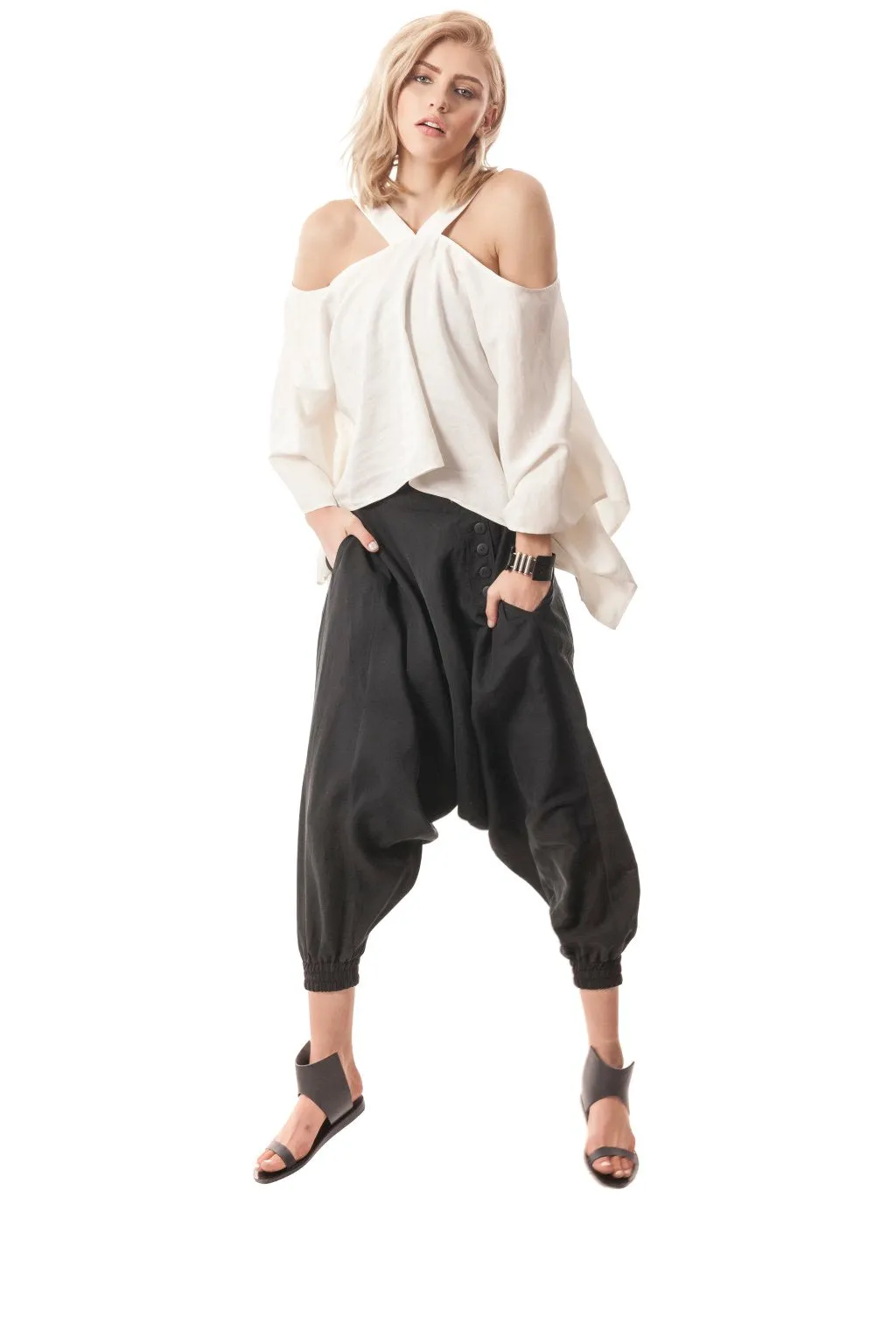 Pienza Peek-A-Boo Shoulder Top