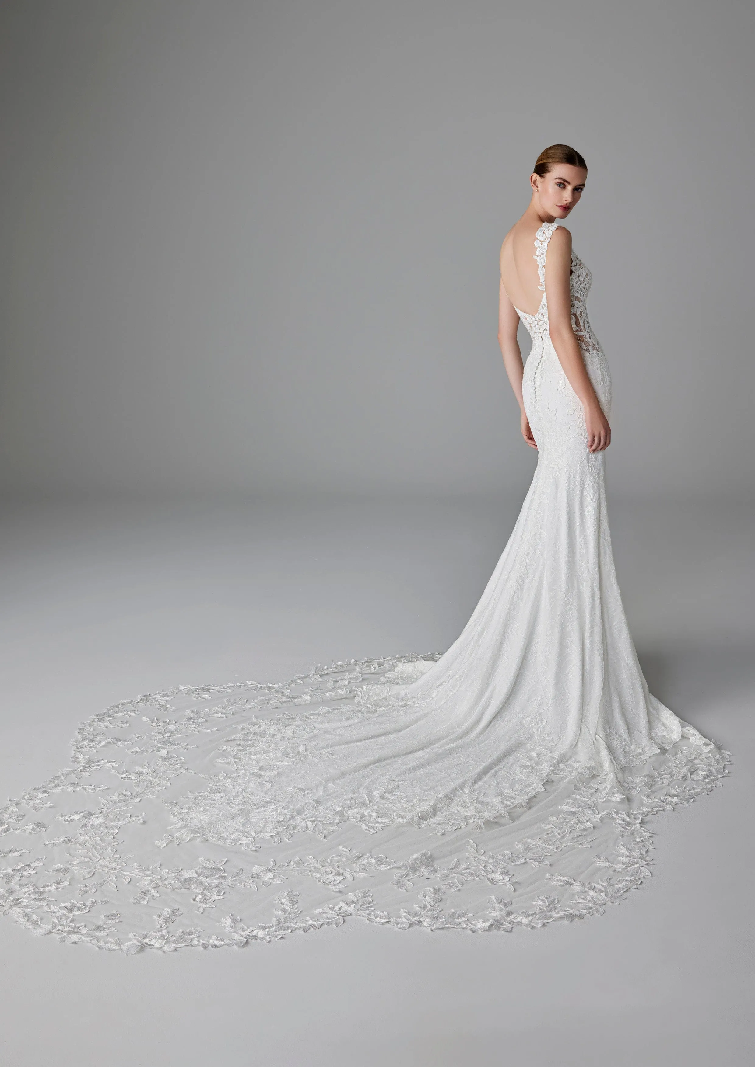 Pronovias: Dion