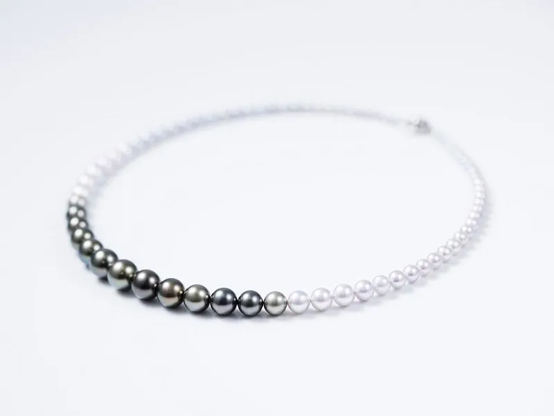 "Night Rain" 42 cm Multi-color Tahiti and Akoya Pearl Necklace