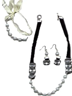 Ribbons & Pearls Jewelry Set (special order - sold out)