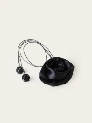 Rose De Vents Choker