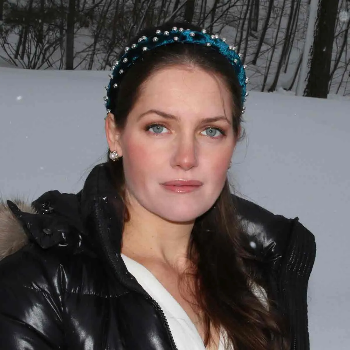 Silver Pearl Embellished Velvet Headband
