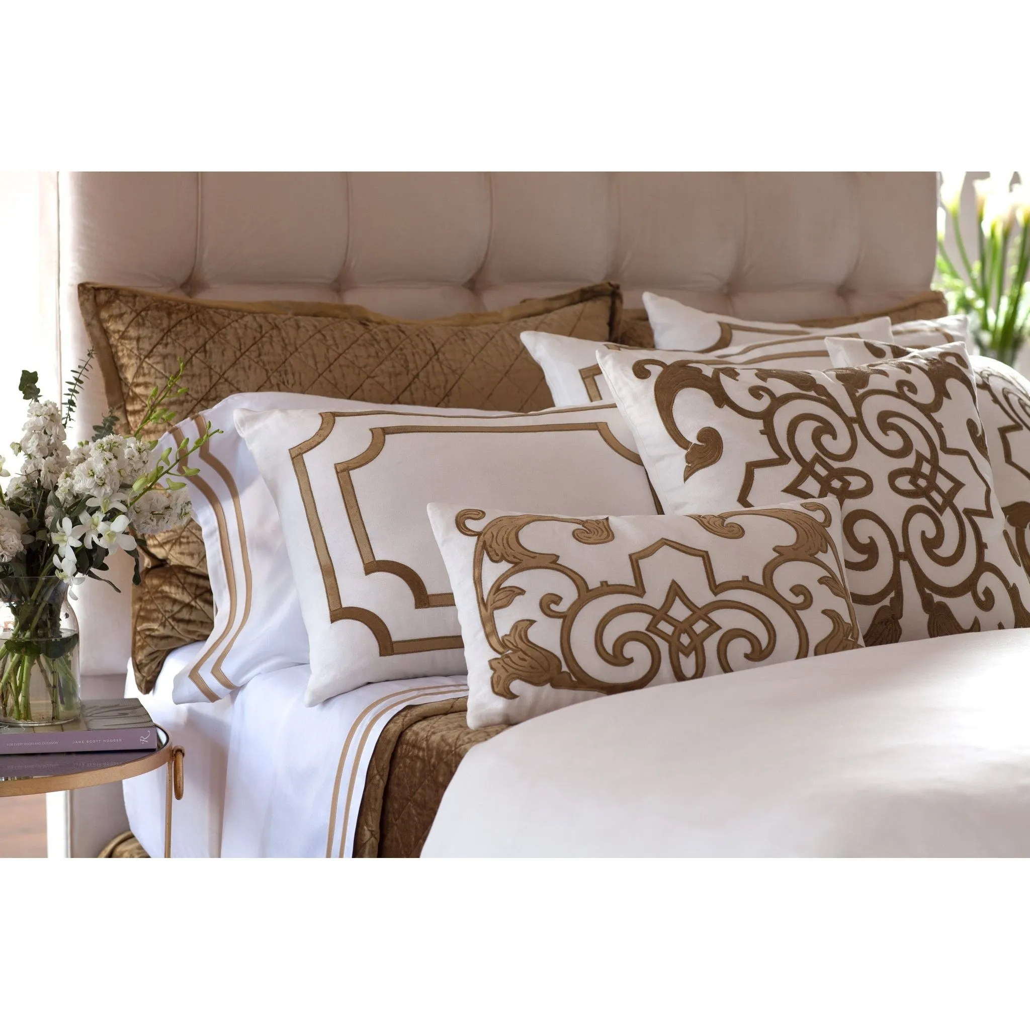 SoHo Standard Pillow with Straw Velvet Trim