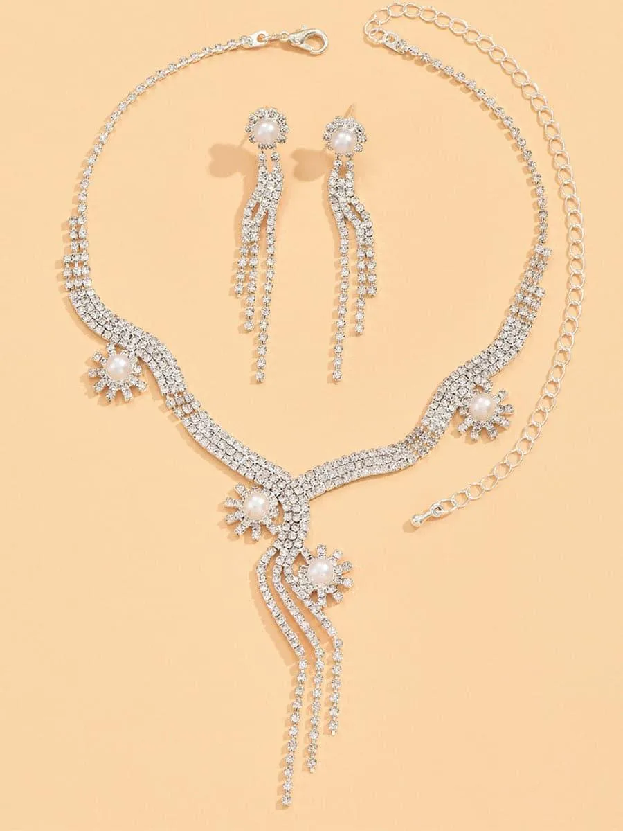Sparkling Pearl Drop Crystal Necklace Set MSE00137