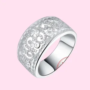 Vintage Hollow Ring