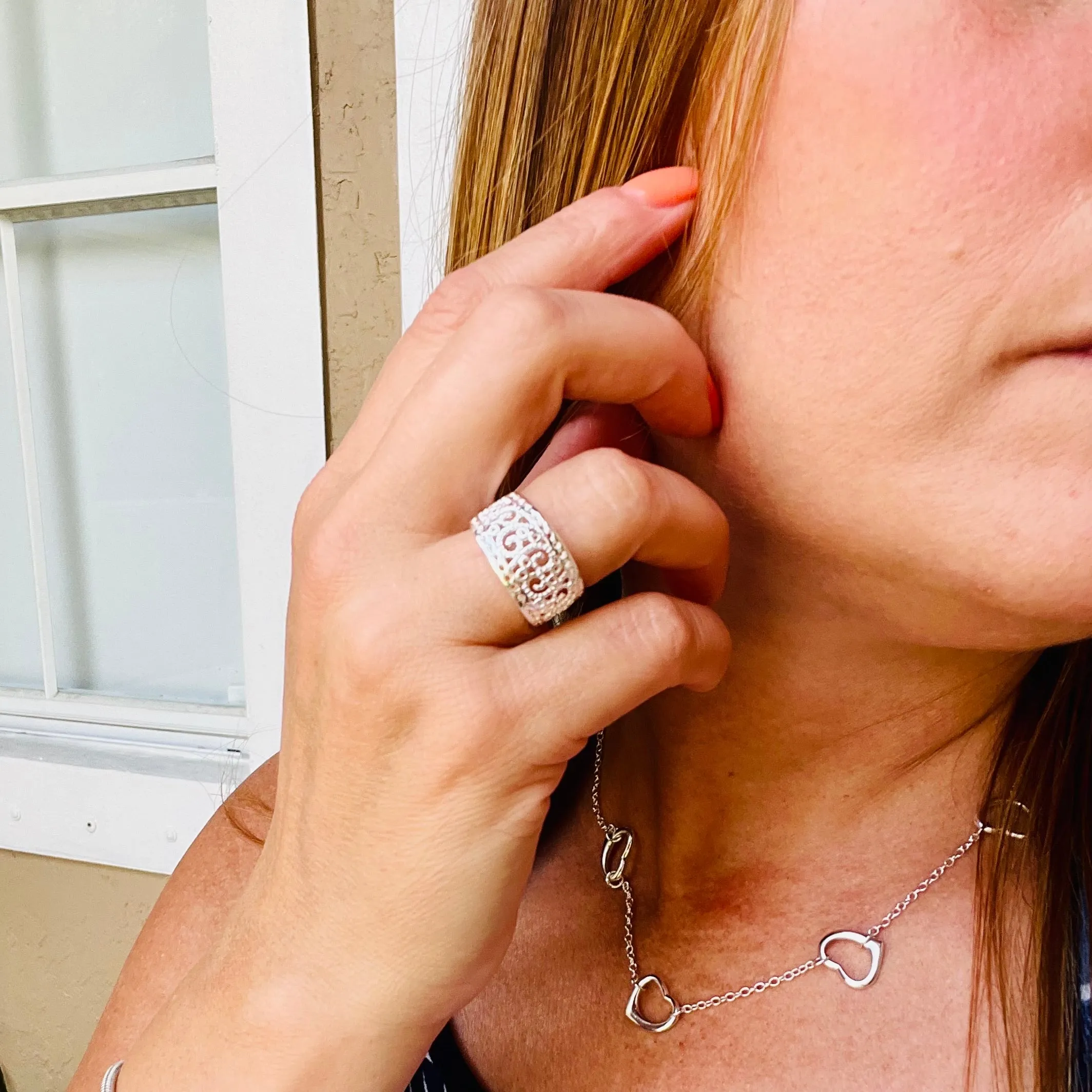 Vintage Hollow Ring
