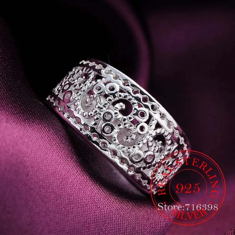 Vintage Hollow Ring