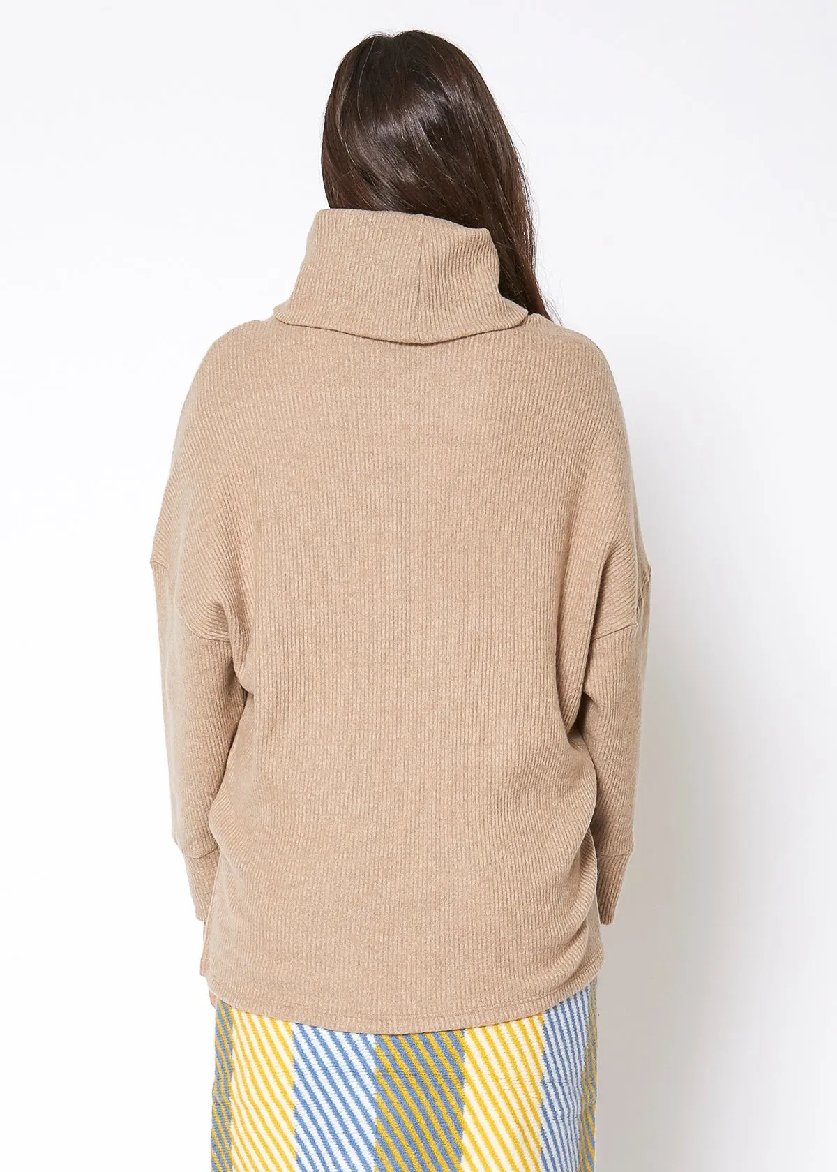 Women's Turtle Neck Ribbed Oversize Sweater Top