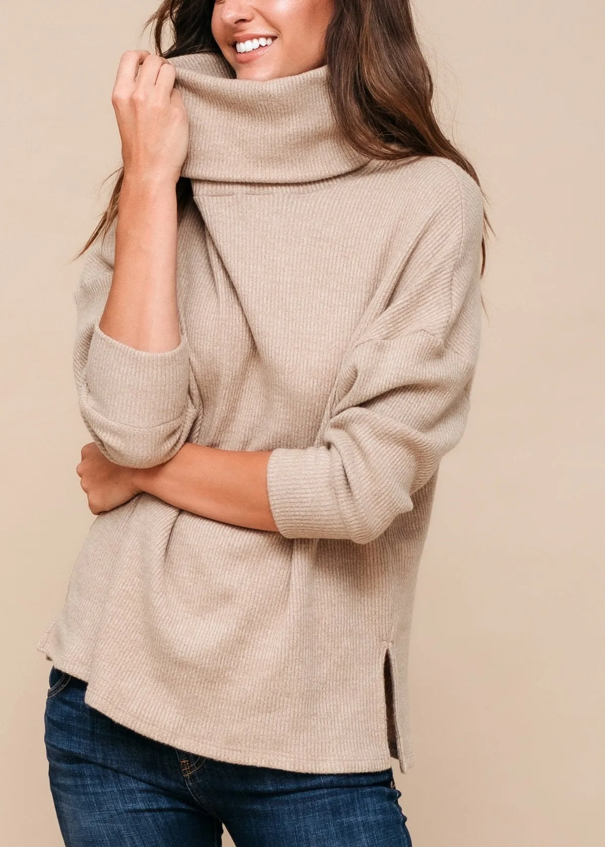 Women's Turtle Neck Ribbed Oversize Sweater Top