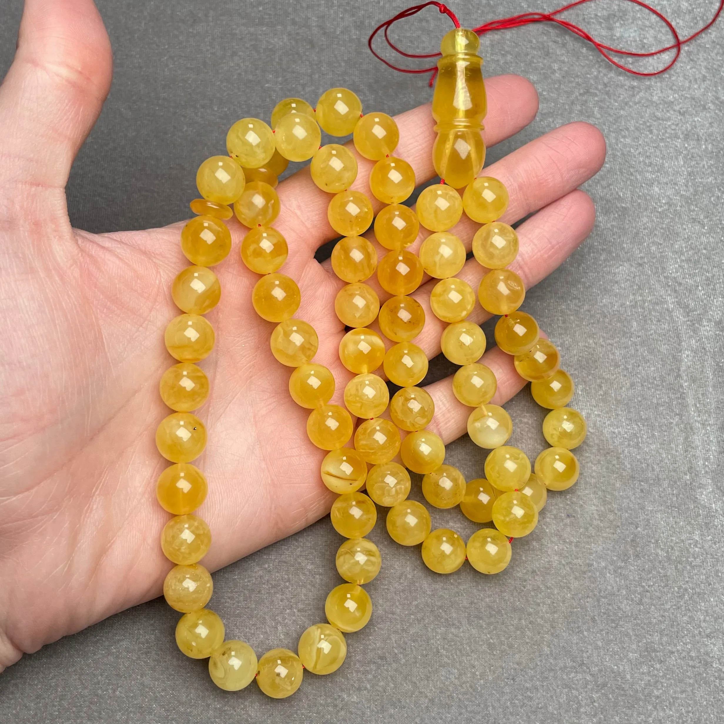 YELLOW AMBER MISBAHA 11,4mm 55,4g