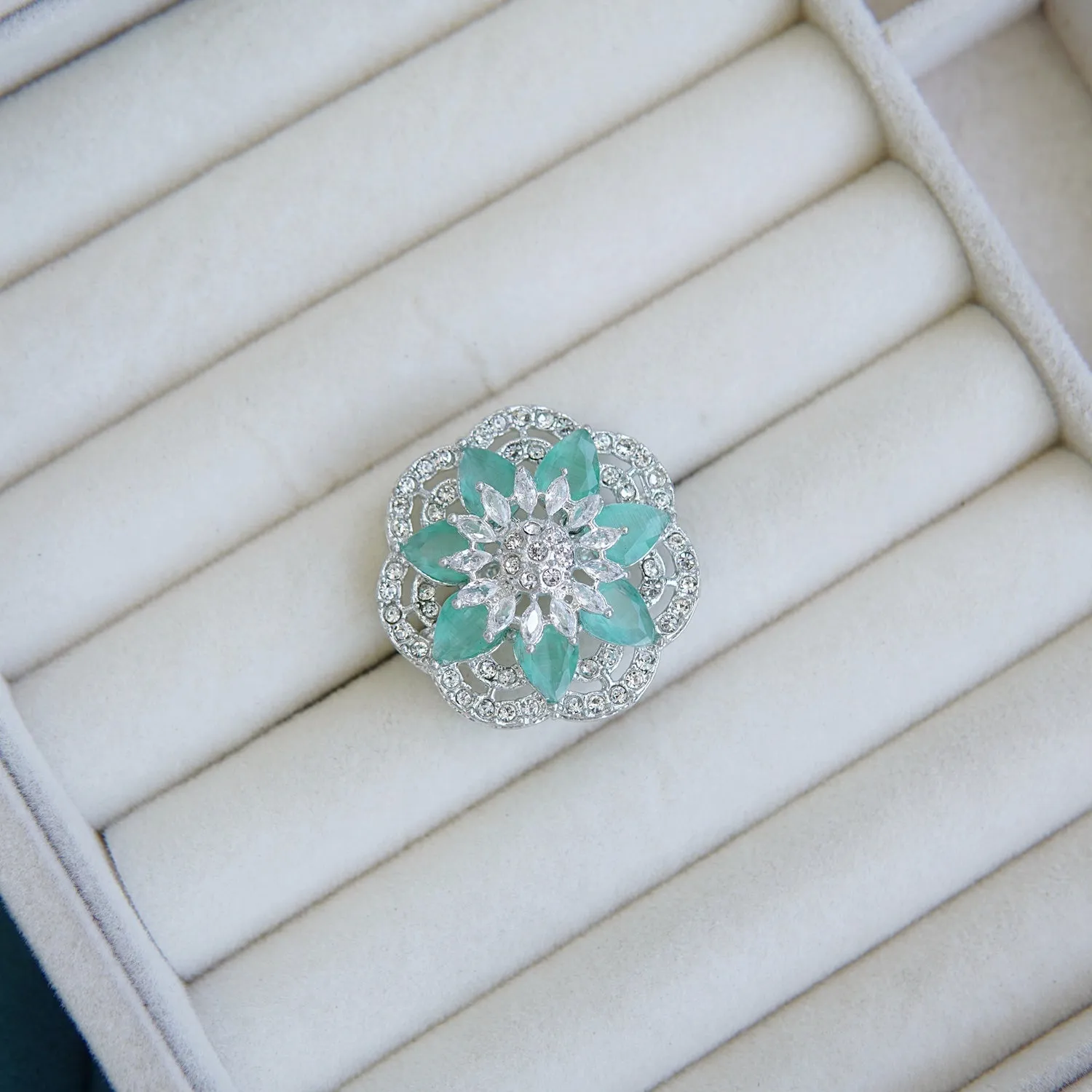 Zircons Sunflower Finger Ring