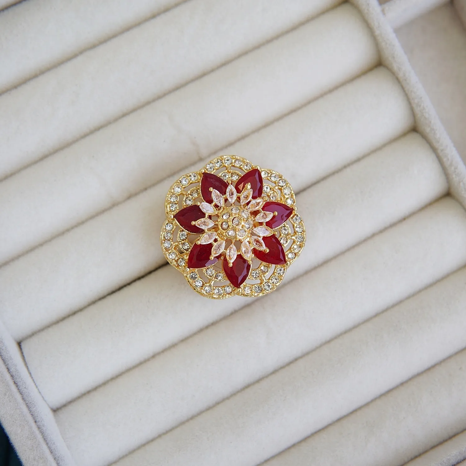 Zircons Sunflower Finger Ring