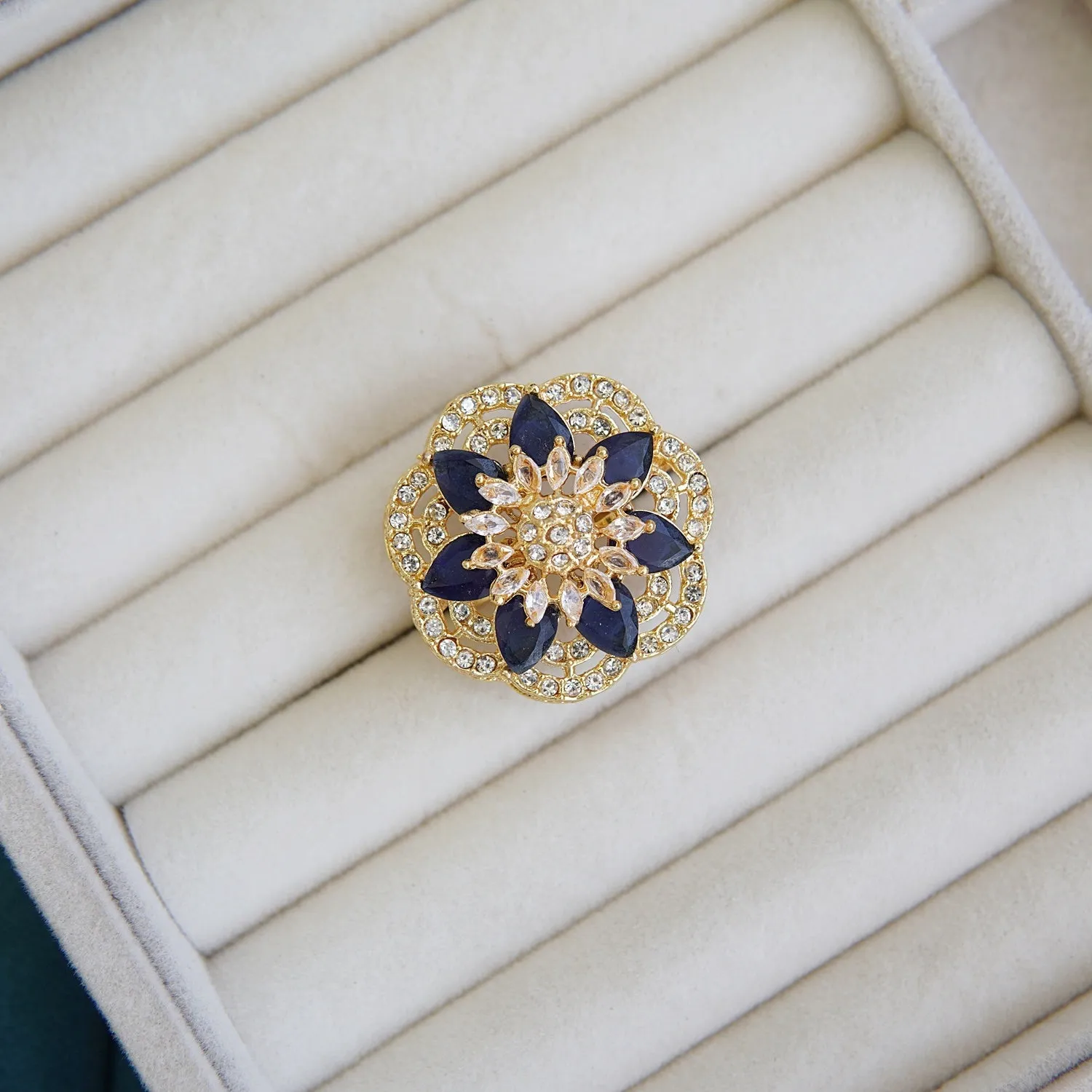 Zircons Sunflower Finger Ring
